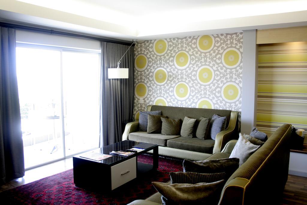 Genesis All-Suite Hotel Йоганнесбурґ Екстер'єр фото